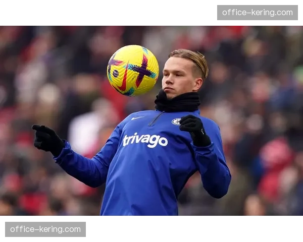 切尔西遭遇各项赛事四连败 波切蒂诺帅位因攻防失衡再现危机